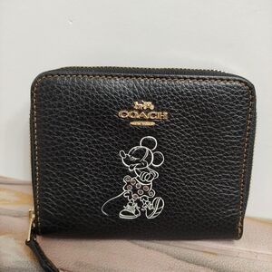 Coach 37538B Minnie Mouse Small Zip Around Wallet Black
